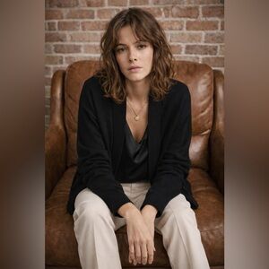 Le 31 Piqué-knit Open Cardigan, tagged size men’s small. Worn as a woman’s M/L!